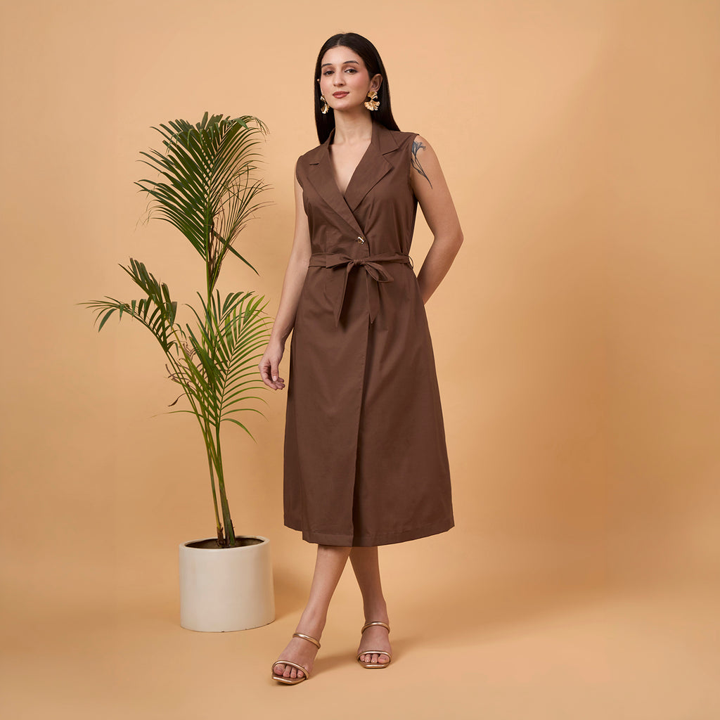 Brown sleeveless blazer dress with bag