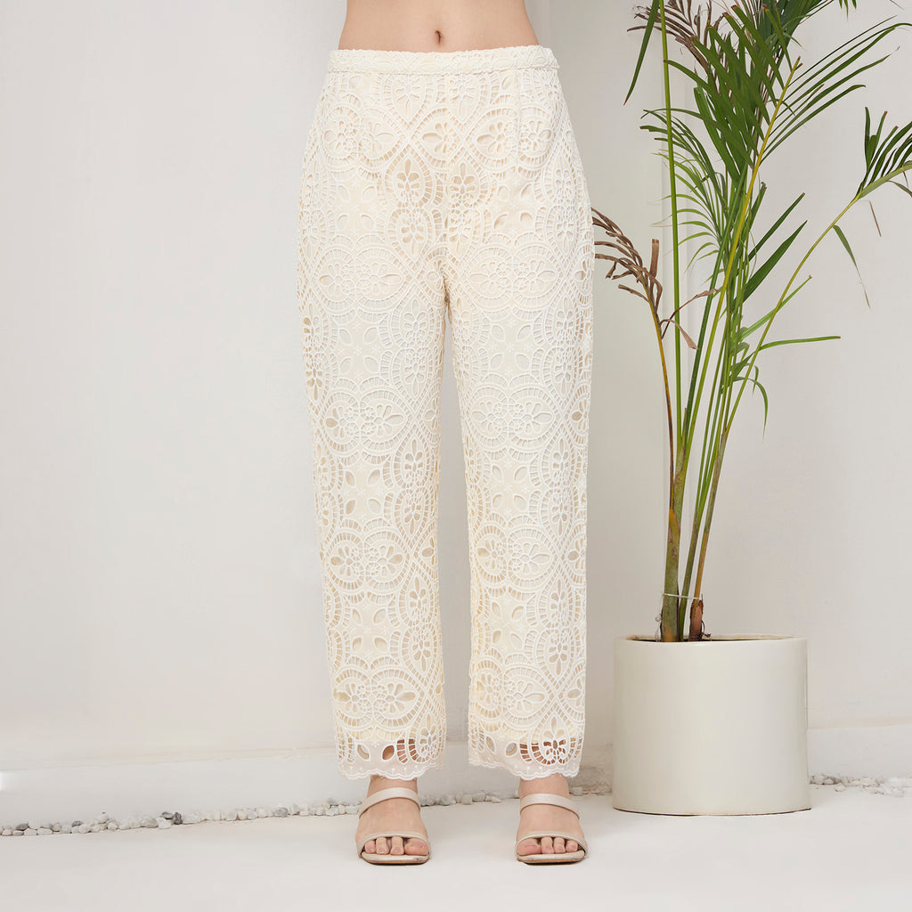 Creamy white cutwork KP set with bag